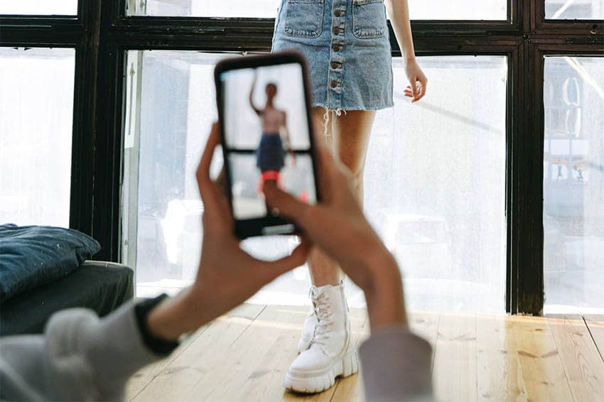 Los menores españoles pasan el mismo tiempo en TikTok